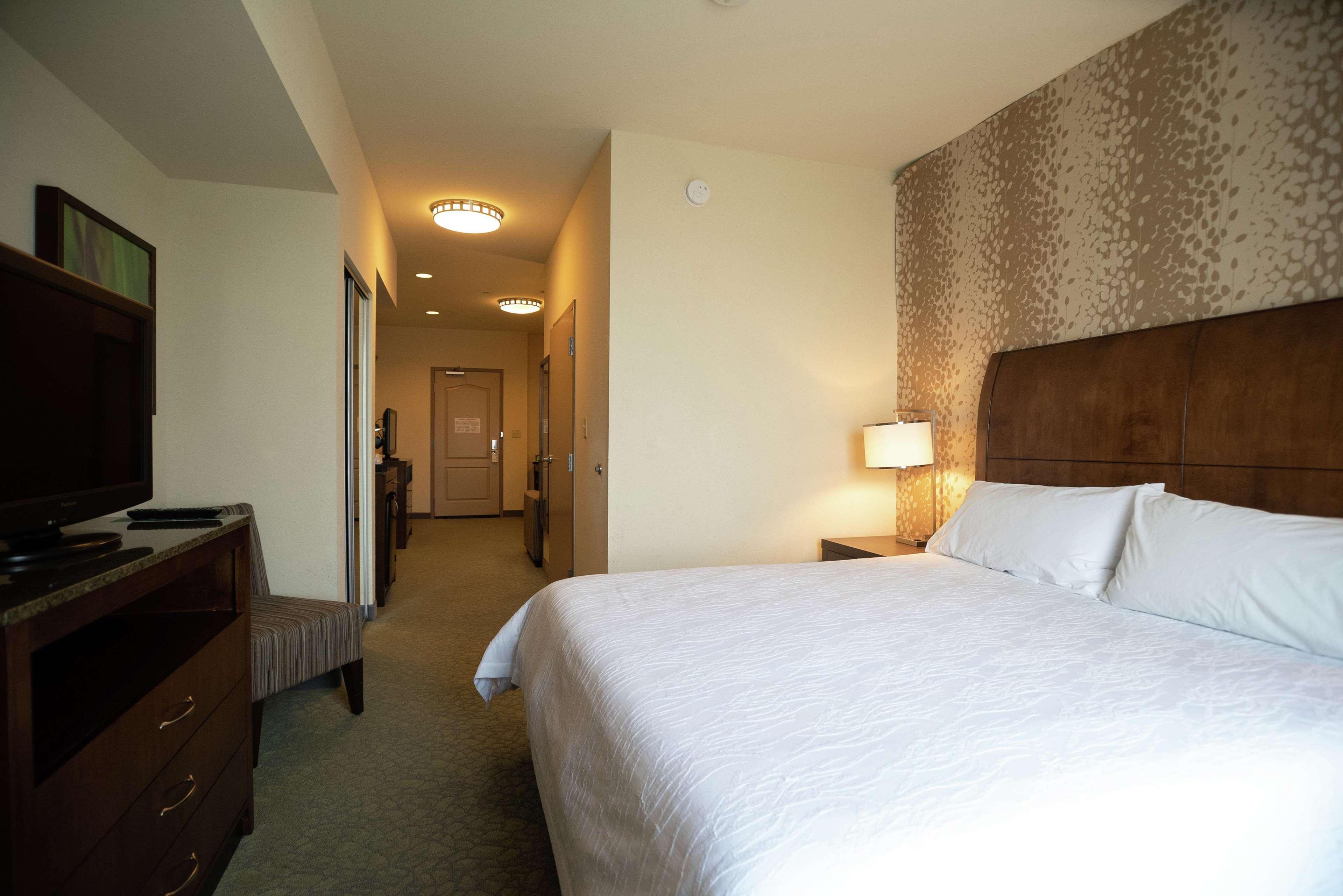 Hilton Garden Inn Covington/Mandeville Dış mekan fotoğraf