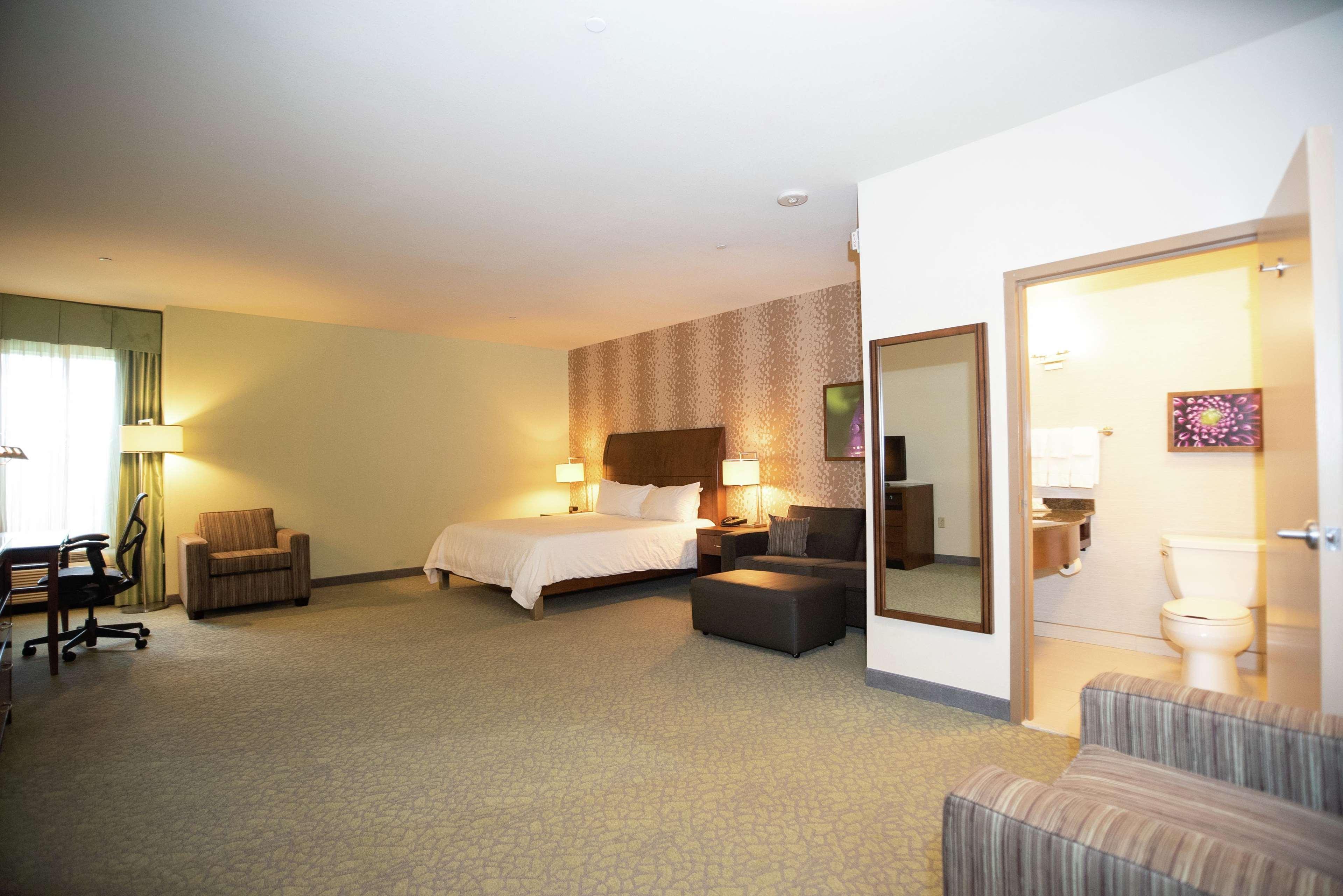 Hilton Garden Inn Covington/Mandeville Dış mekan fotoğraf
