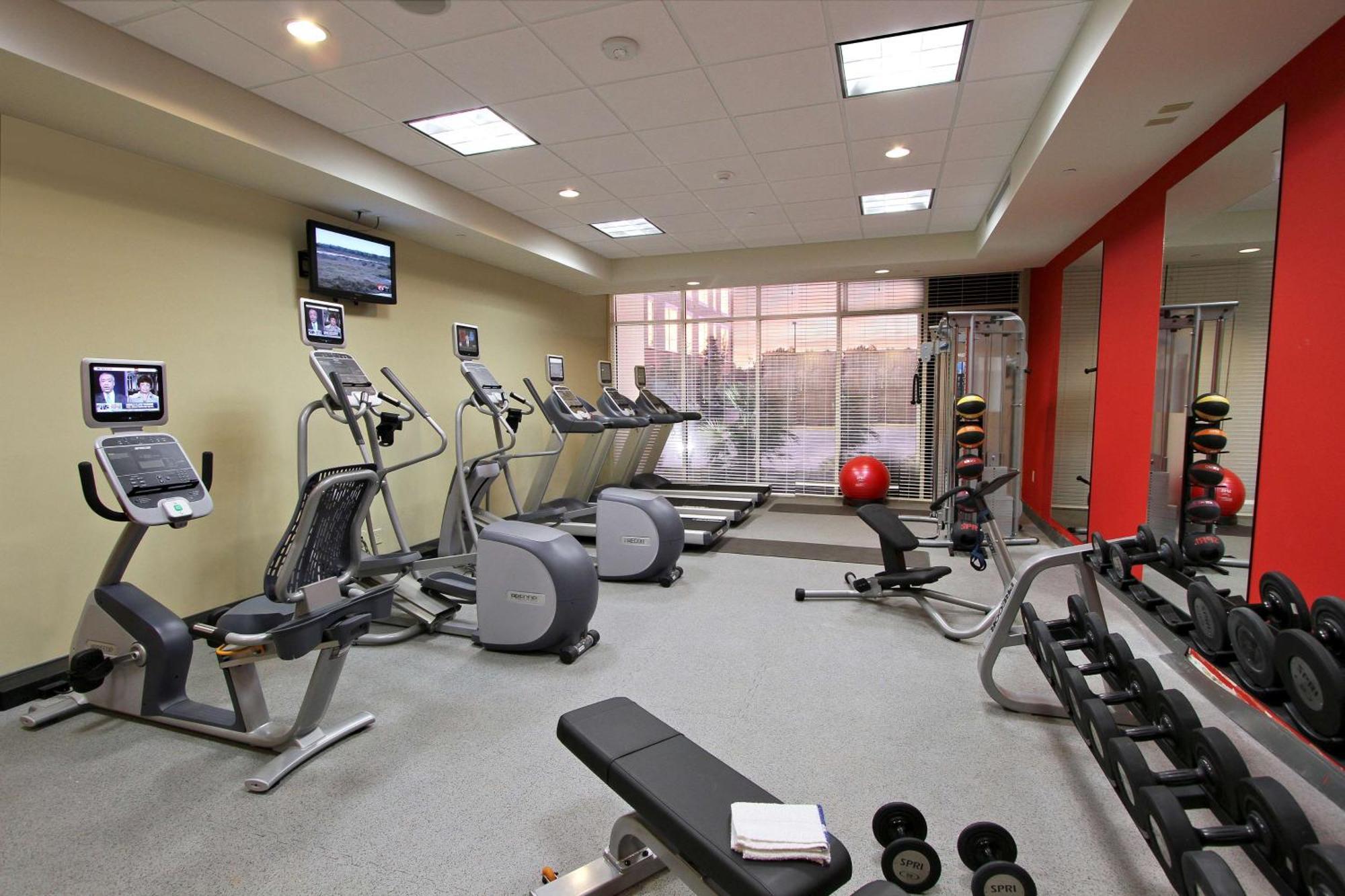 Hilton Garden Inn Covington/Mandeville Dış mekan fotoğraf