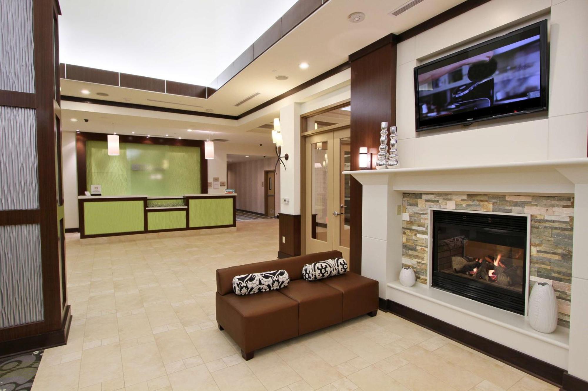 Hilton Garden Inn Covington/Mandeville Dış mekan fotoğraf